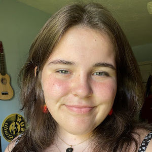 Meet your Posher, Christine